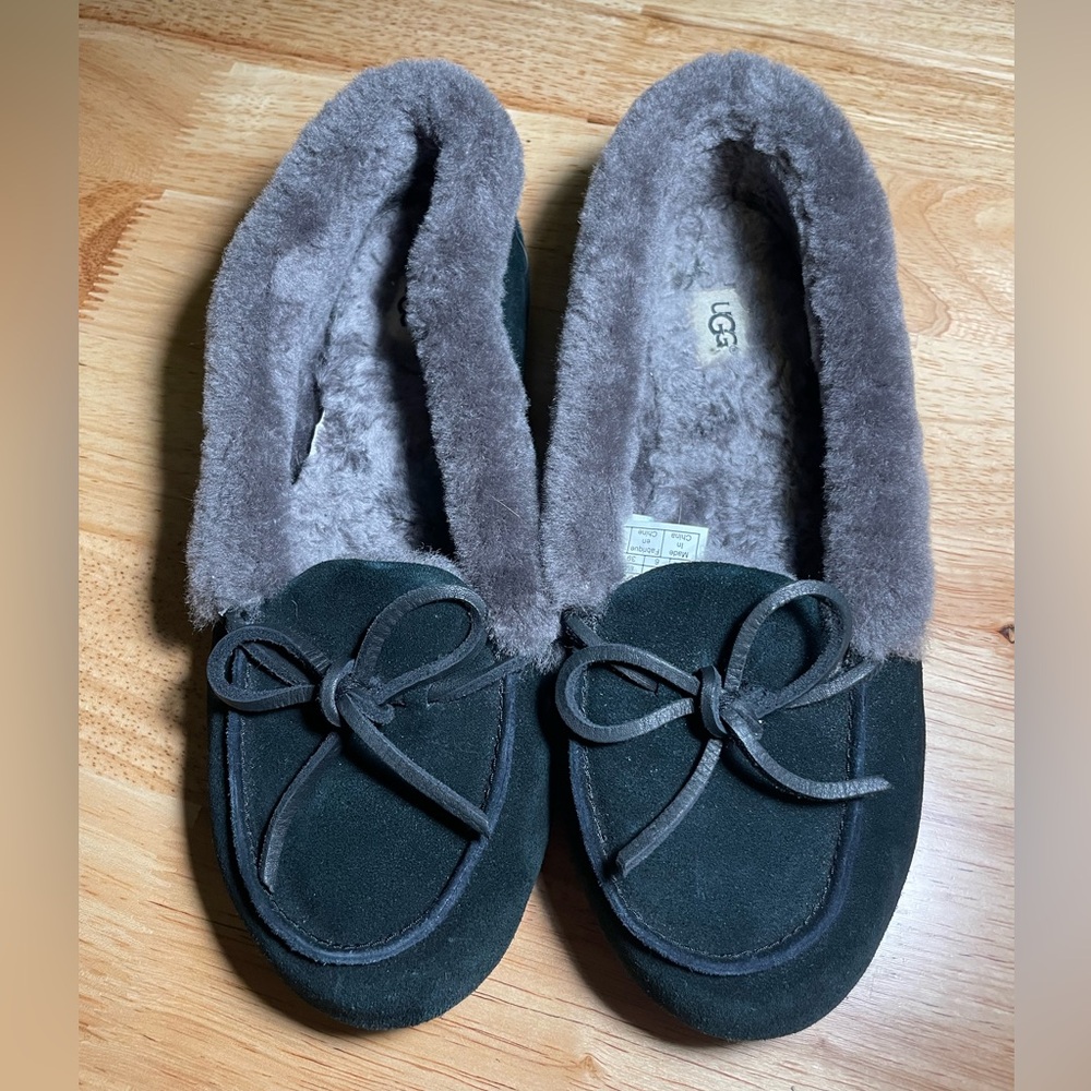 UGG Solana Loafer